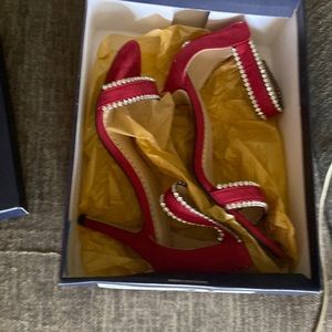 Adrienne Vittadini- Gracy Collection- Red Velvet- Rhinestone Overlay- Size 8.5